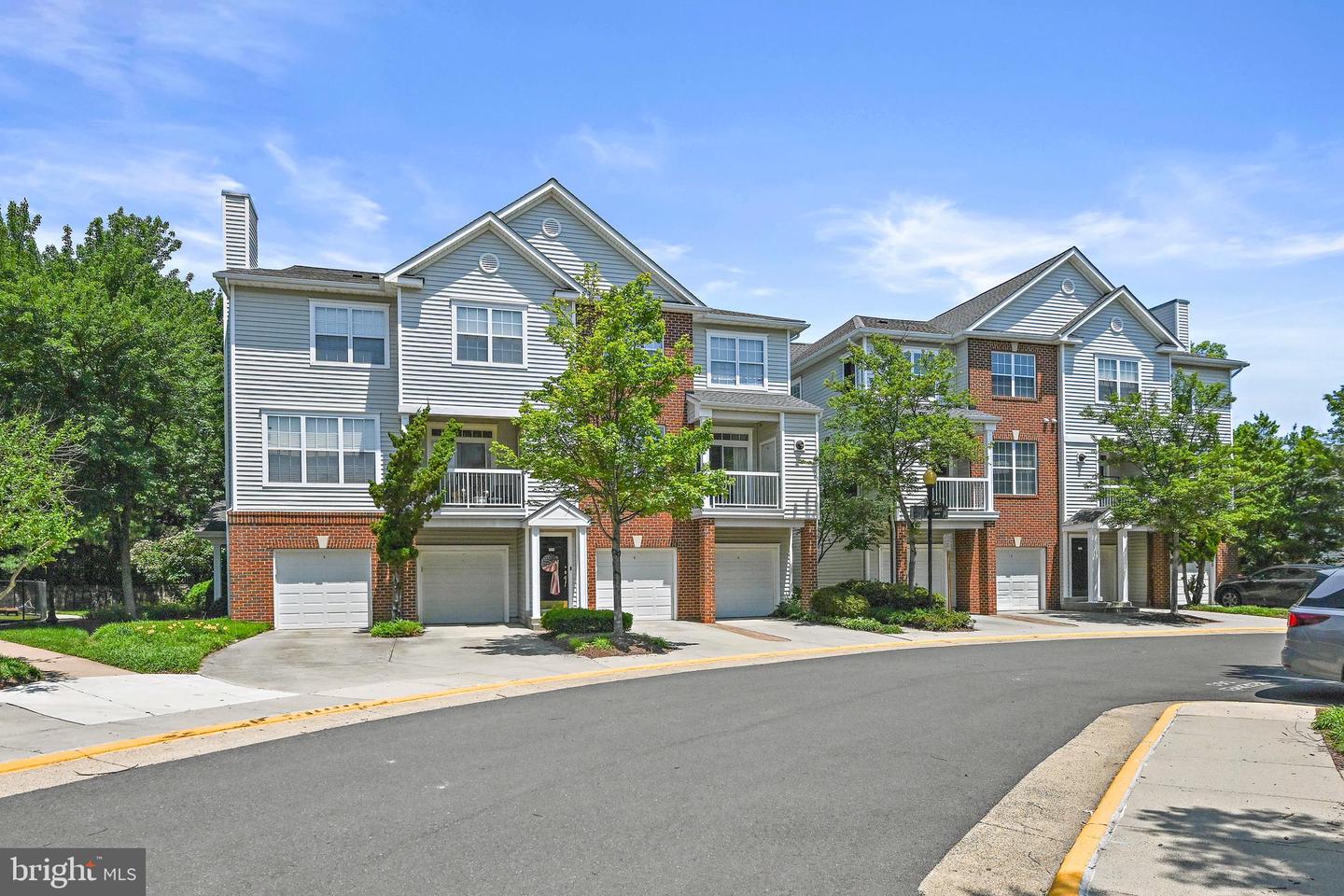 13116 MARCEY CREEK RD #13116, HERNDON, Virginia 20171, 3 Bedrooms Bedrooms, ,1 BathroomBathrooms,Residential,For sale,13116 MARCEY CREEK RD #13116,VAFX2244368 MLS # VAFX2244368