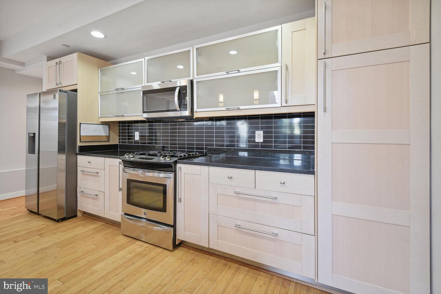 241 R ST NE #A, WASHINGTON, District Of Columbia 20002, 3 Bedrooms Bedrooms, ,2 BathroomsBathrooms,Residential,For sale,241 R ST NE #A,DCDC2203304 MLS # DCDC2203304