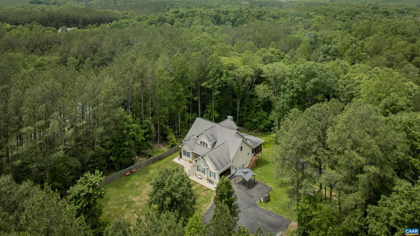 94 MAY LN, LOUISA, Virginia 23093, 4 Bedrooms Bedrooms, ,3 BathroomsBathrooms,Residential,For sale,94 MAY LN,665178 MLS # 665178