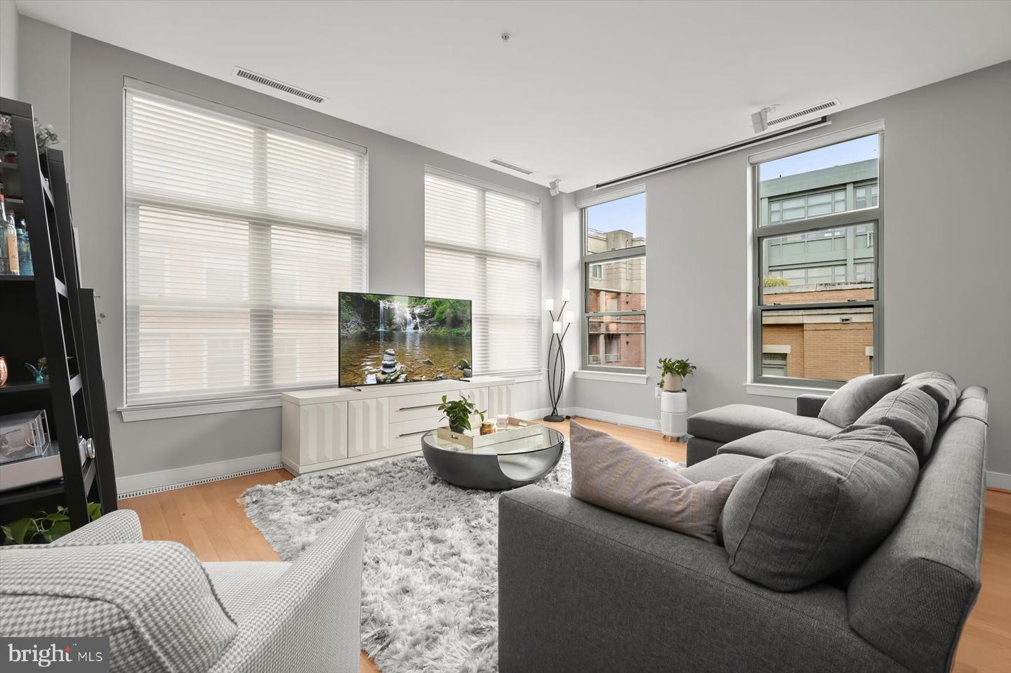 2425 L ST NW #623, WASHINGTON, District Of Columbia 20037, 3 Bedrooms Bedrooms, ,2 BathroomsBathrooms,Residential,For sale,2425 L ST NW #623,DCDC2203074 MLS # DCDC2203074