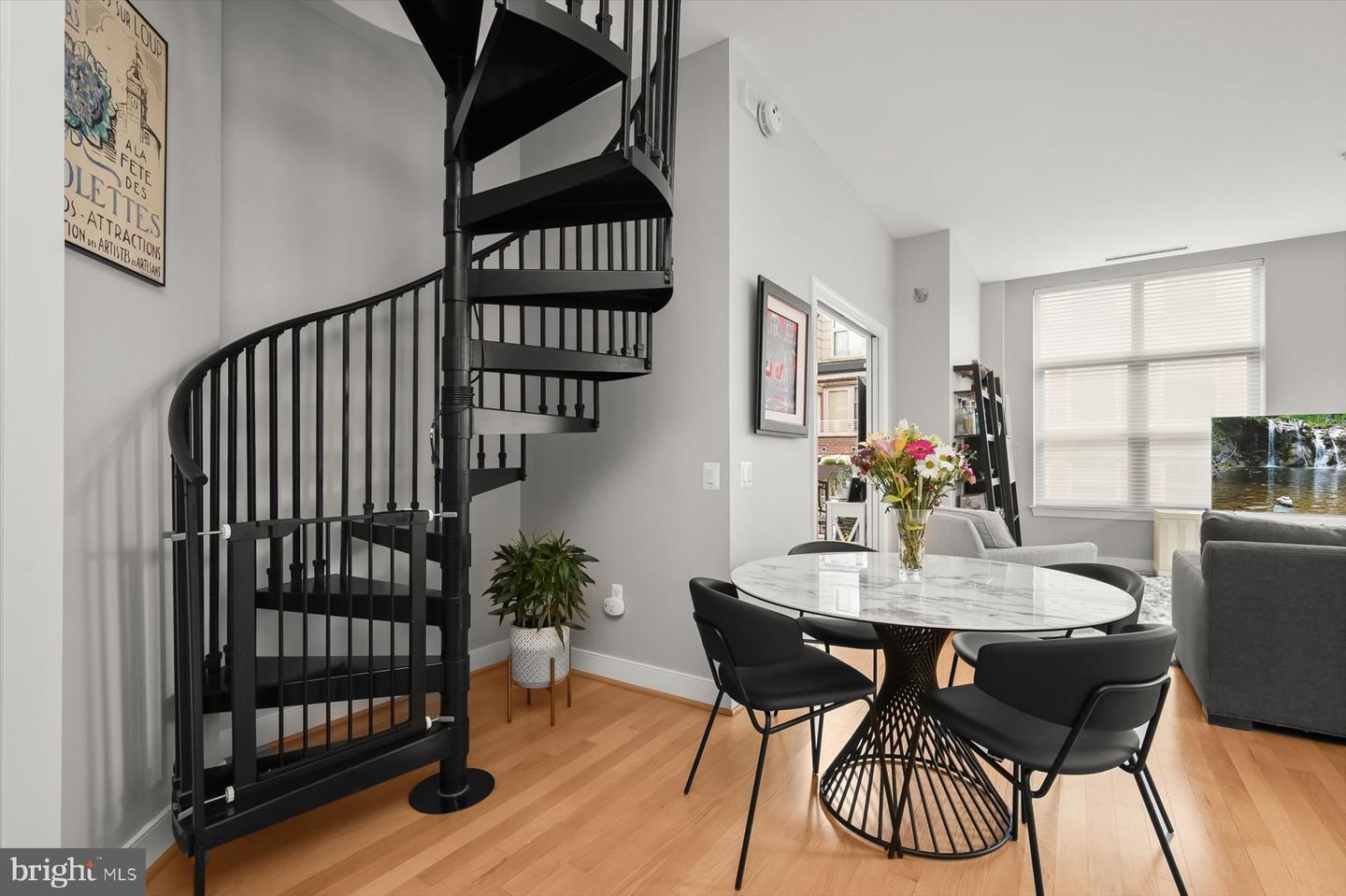 2425 L ST NW #623, WASHINGTON, District Of Columbia 20037, 3 Bedrooms Bedrooms, ,2 BathroomsBathrooms,Residential,For sale,2425 L ST NW #623,DCDC2203074 MLS # DCDC2203074