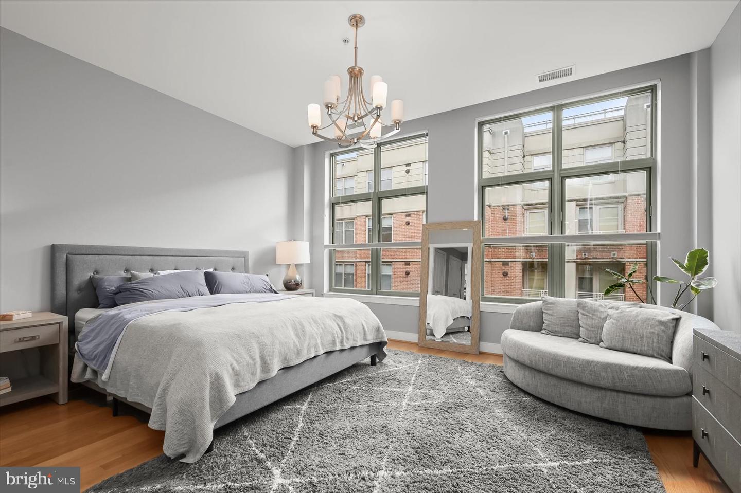 2425 L ST NW #623, WASHINGTON, District Of Columbia 20037, 3 Bedrooms Bedrooms, ,2 BathroomsBathrooms,Residential,For sale,2425 L ST NW #623,DCDC2203074 MLS # DCDC2203074