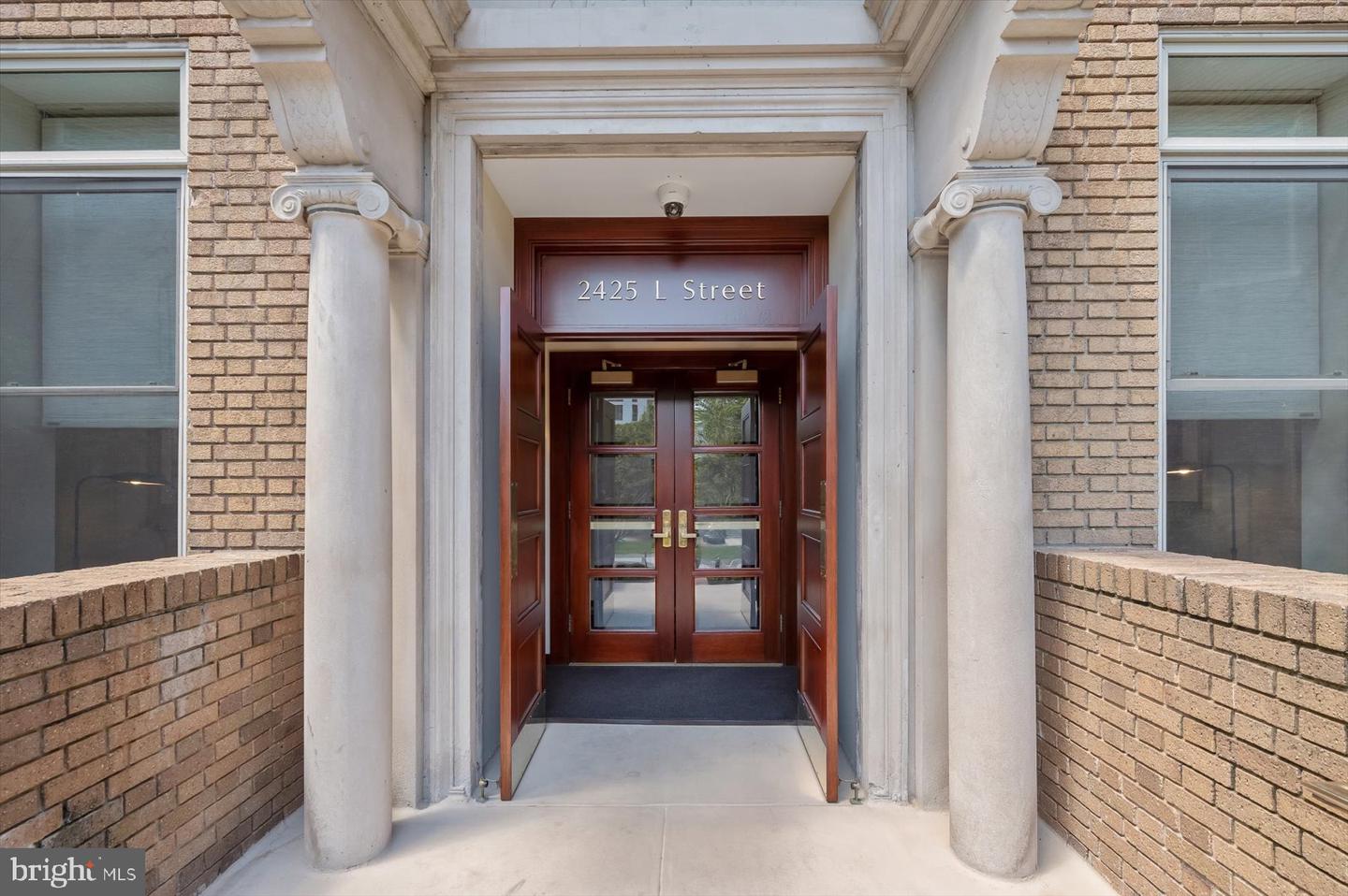 2425 L ST NW #623, WASHINGTON, District Of Columbia 20037, 3 Bedrooms Bedrooms, ,2 BathroomsBathrooms,Residential,For sale,2425 L ST NW #623,DCDC2203074 MLS # DCDC2203074