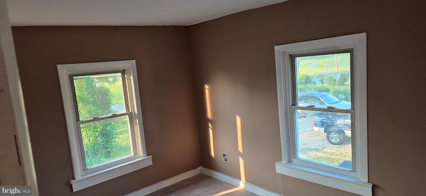 38 CEDAR RD, WARSAW, Virginia 22572, 3 Bedrooms Bedrooms, ,1 BathroomBathrooms,Residential,For sale,38 CEDAR RD,VARV2000510 MLS # VARV2000510