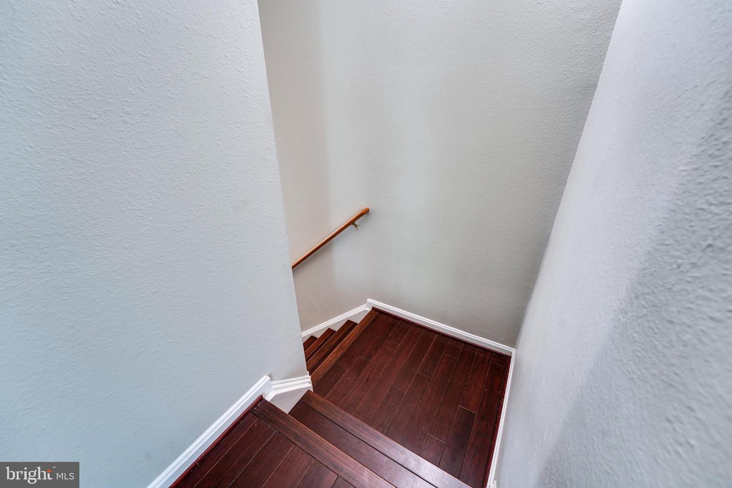 4618 SUPERIOR SQ #4618, FAIRFAX, Virginia 22033, 2 Bedrooms Bedrooms, ,2 BathroomsBathrooms,Residential,For sale,4618 SUPERIOR SQ #4618,VAFX2244322 MLS # VAFX2244322