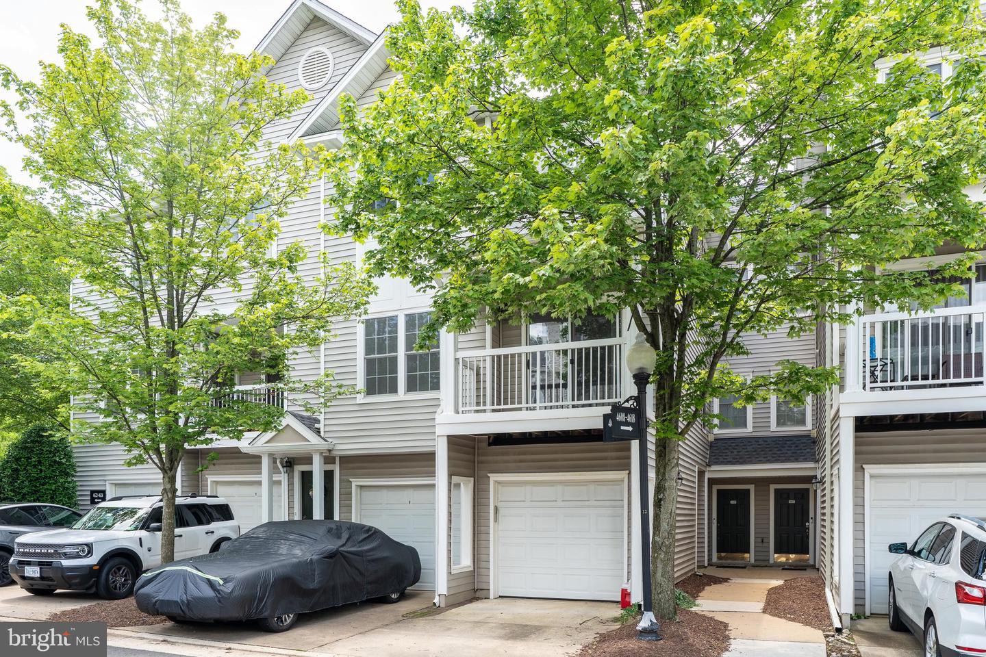 4618 SUPERIOR SQ #4618, FAIRFAX, Virginia 22033, 2 Bedrooms Bedrooms, ,2 BathroomsBathrooms,Residential,For sale,4618 SUPERIOR SQ #4618,VAFX2244322 MLS # VAFX2244322