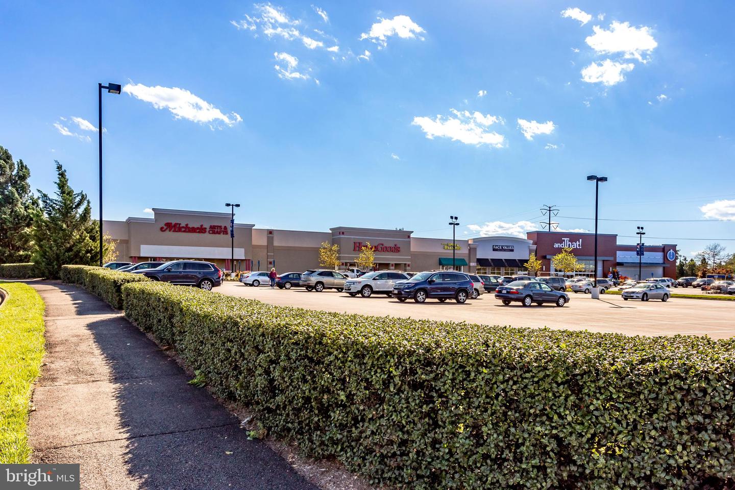 4618 SUPERIOR SQ #4618, FAIRFAX, Virginia 22033, 2 Bedrooms Bedrooms, ,2 BathroomsBathrooms,Residential,For sale,4618 SUPERIOR SQ #4618,VAFX2244322 MLS # VAFX2244322