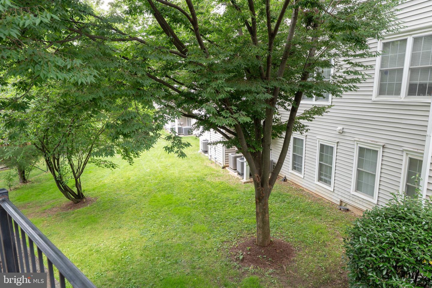 4618 SUPERIOR SQ #4618, FAIRFAX, Virginia 22033, 2 Bedrooms Bedrooms, ,2 BathroomsBathrooms,Residential,For sale,4618 SUPERIOR SQ #4618,VAFX2244322 MLS # VAFX2244322