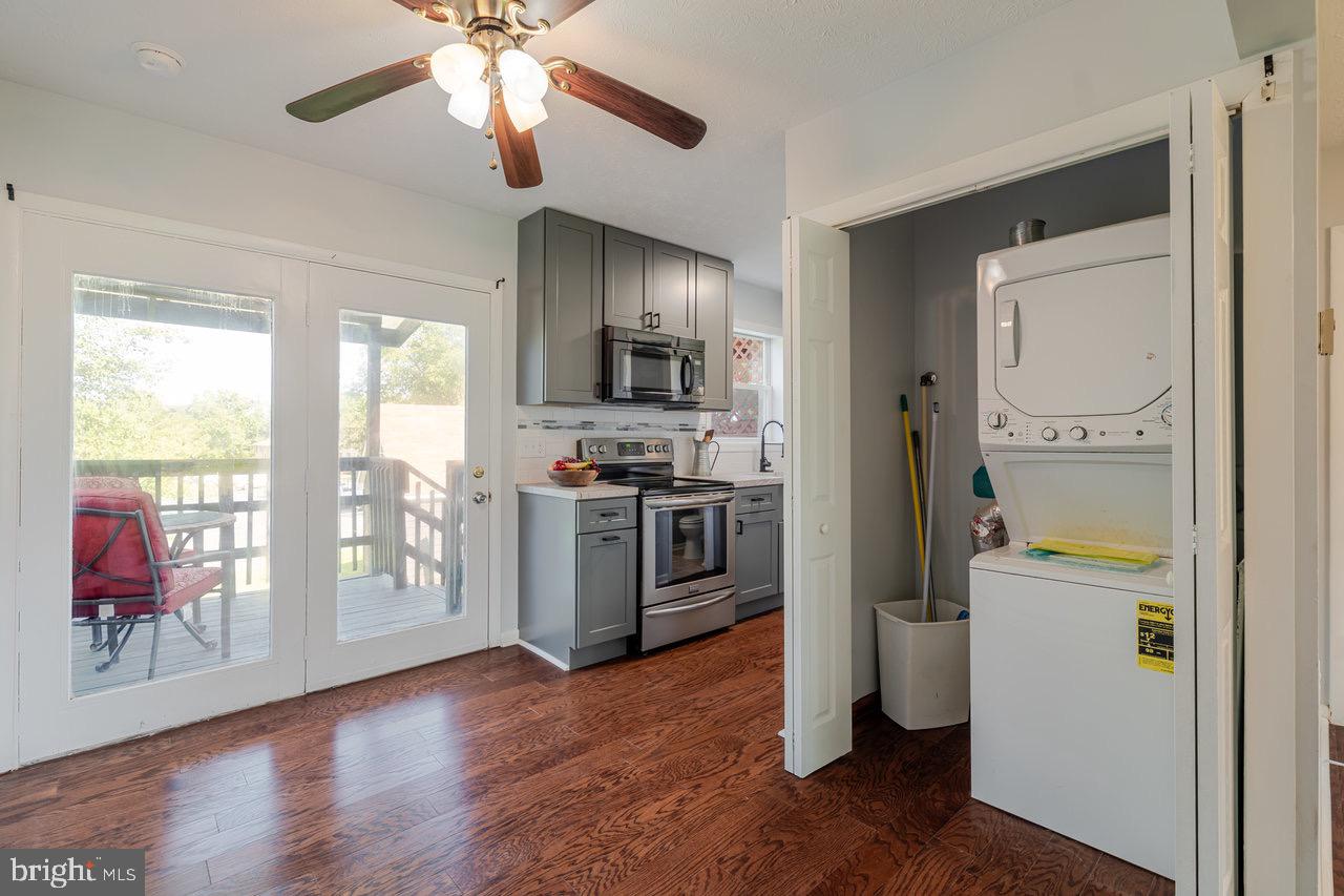 136 ATLANTIC AVE, BROADWAY, Virginia 22815, 2 Bedrooms Bedrooms, ,1 BathroomBathrooms,Residential,For sale,136 ATLANTIC AVE,VARO2002346 MLS # VARO2002346