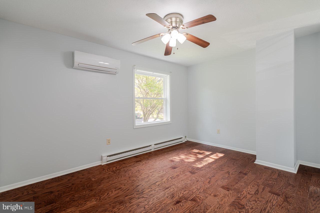 136 ATLANTIC AVE, BROADWAY, Virginia 22815, 2 Bedrooms Bedrooms, ,1 BathroomBathrooms,Residential,For sale,136 ATLANTIC AVE,VARO2002346 MLS # VARO2002346