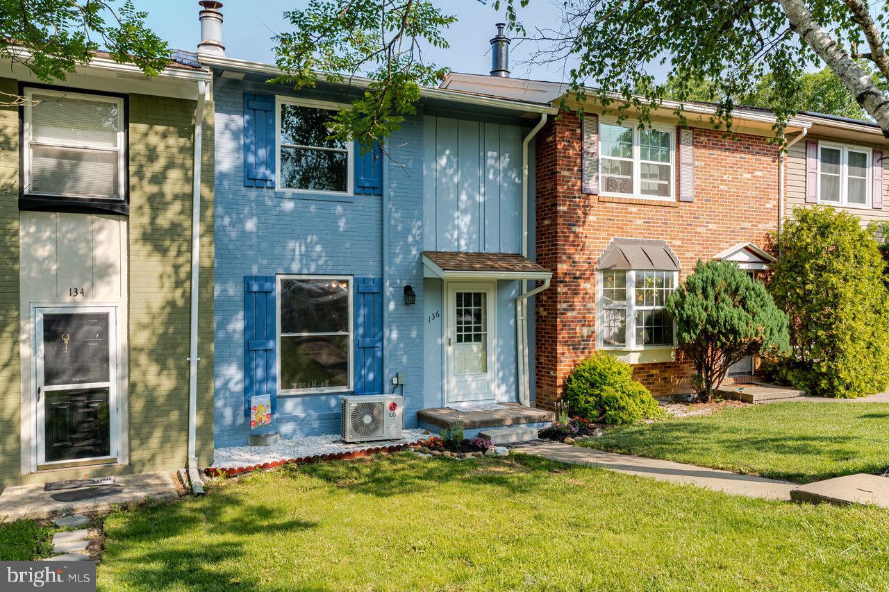 136 ATLANTIC AVE, BROADWAY, Virginia 22815, 2 Bedrooms Bedrooms, ,1 BathroomBathrooms,Residential,For sale,136 ATLANTIC AVE,VARO2002346 MLS # VARO2002346