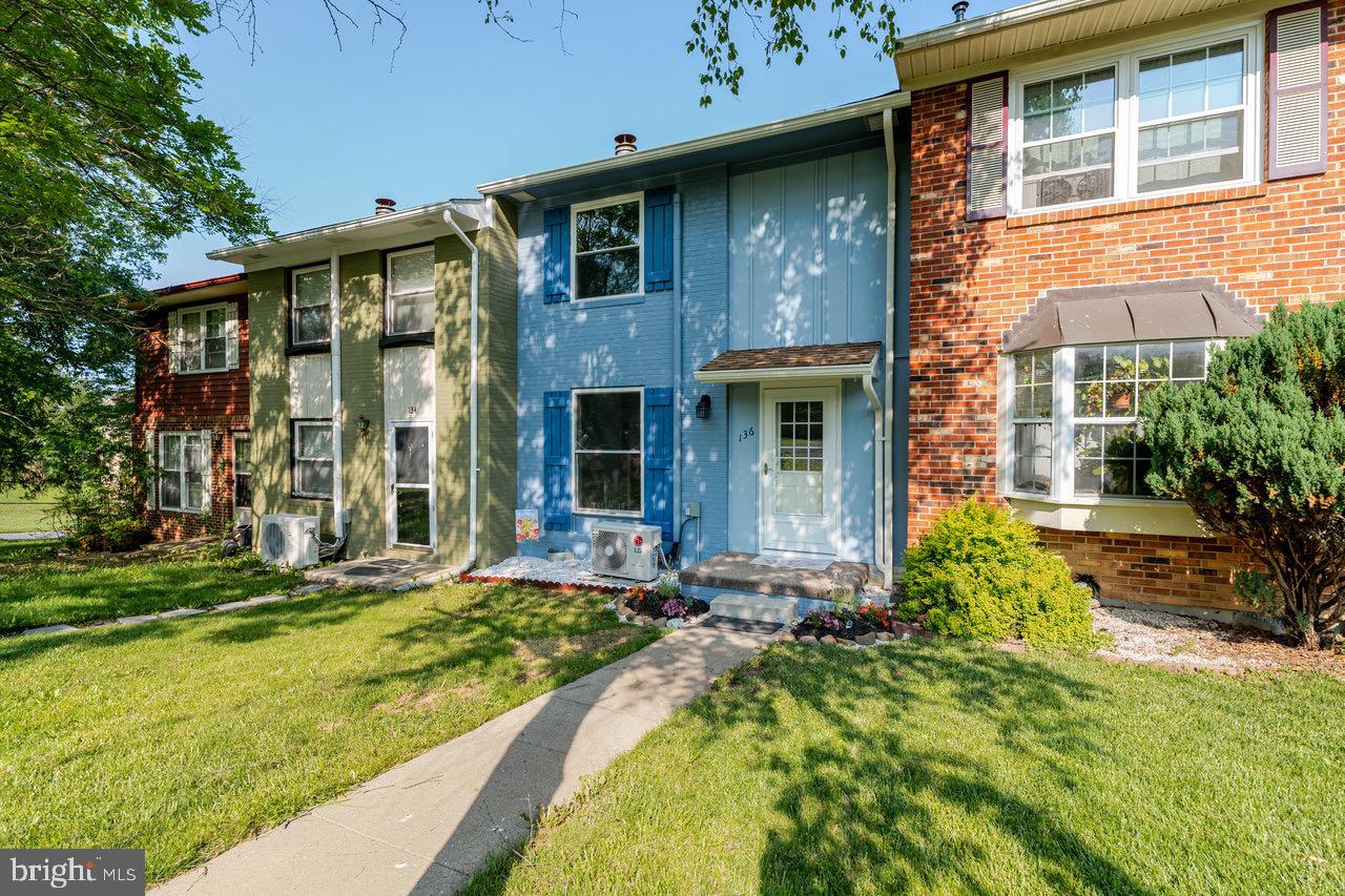 136 ATLANTIC AVE, BROADWAY, Virginia 22815, 2 Bedrooms Bedrooms, ,1 BathroomBathrooms,Residential,For sale,136 ATLANTIC AVE,VARO2002346 MLS # VARO2002346