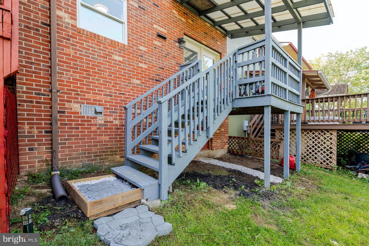 136 ATLANTIC AVE, BROADWAY, Virginia 22815, 2 Bedrooms Bedrooms, ,1 BathroomBathrooms,Residential,For sale,136 ATLANTIC AVE,VARO2002346 MLS # VARO2002346