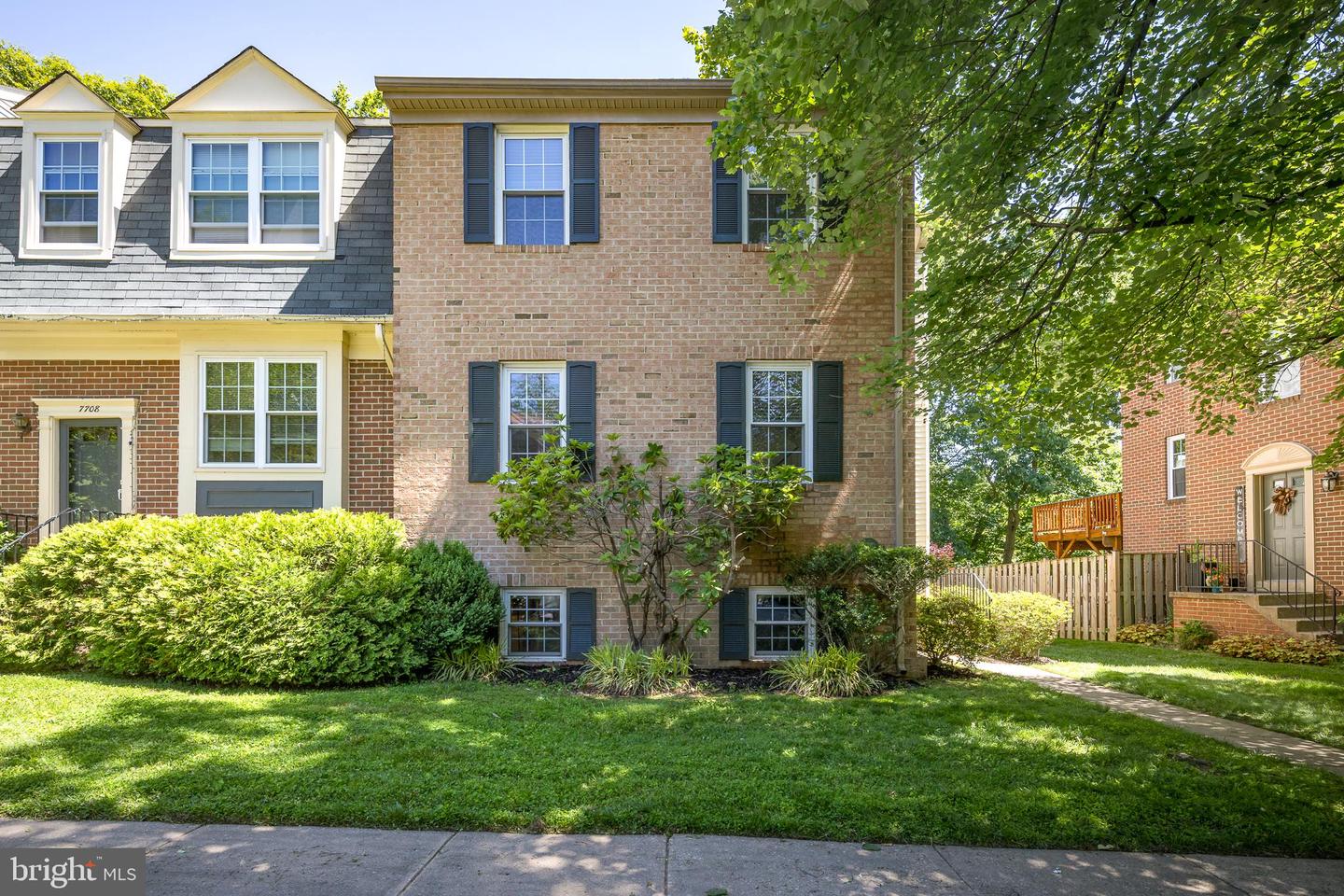 7710 ASTERELLA CT, SPRINGFIELD, Virginia 22152, 3 Bedrooms Bedrooms, ,3 BathroomsBathrooms,Residential,For sale,7710 ASTERELLA CT,VAFX2245154 MLS # VAFX2245154
