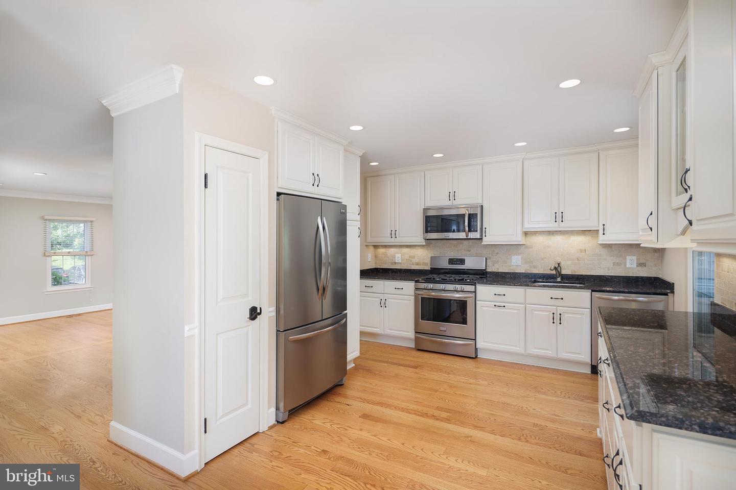 7710 ASTERELLA CT, SPRINGFIELD, Virginia 22152, 3 Bedrooms Bedrooms, ,3 BathroomsBathrooms,Residential,For sale,7710 ASTERELLA CT,VAFX2245154 MLS # VAFX2245154