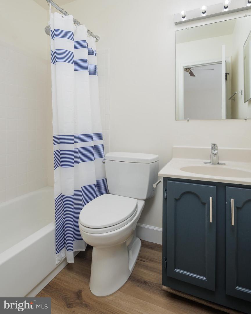 7710 ASTERELLA CT, SPRINGFIELD, Virginia 22152, 3 Bedrooms Bedrooms, ,3 BathroomsBathrooms,Residential,For sale,7710 ASTERELLA CT,VAFX2245154 MLS # VAFX2245154