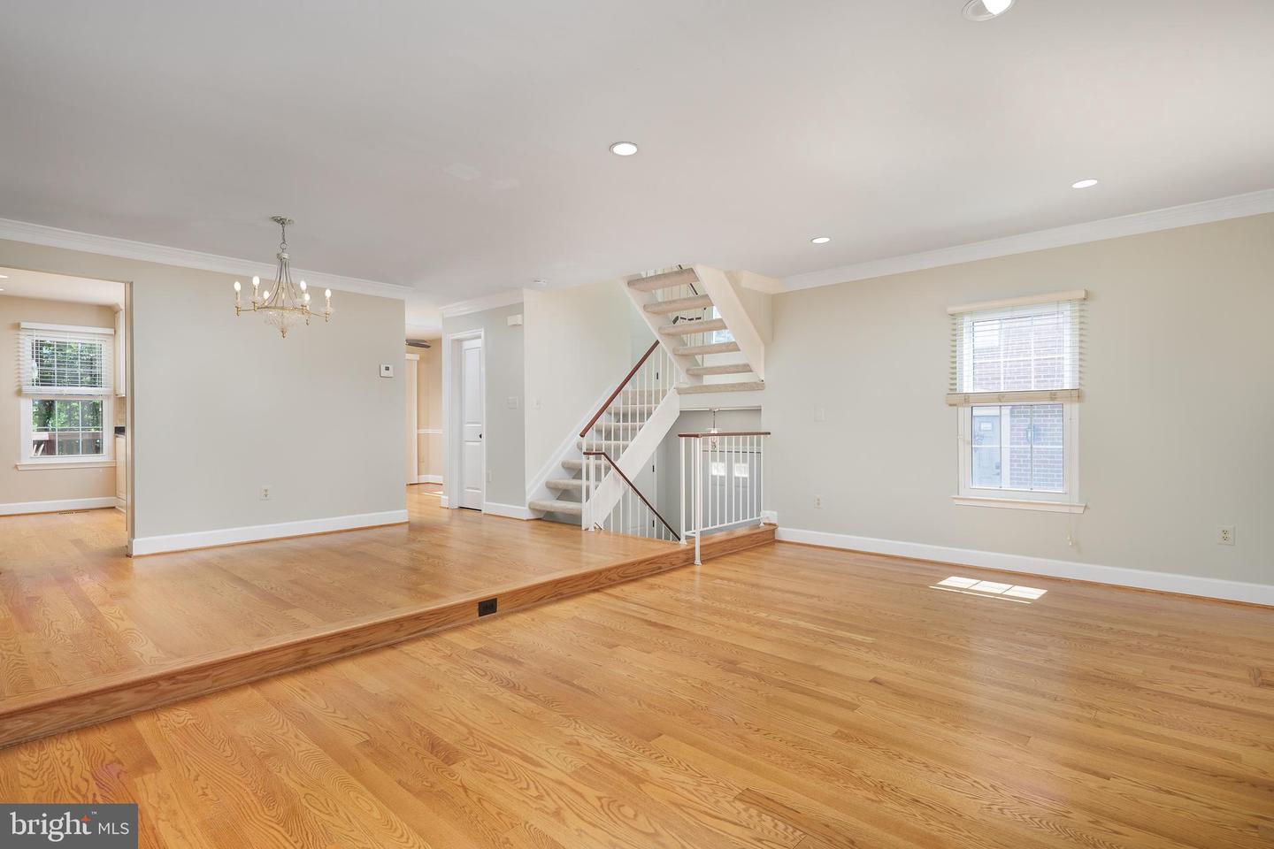 7710 ASTERELLA CT, SPRINGFIELD, Virginia 22152, 3 Bedrooms Bedrooms, ,3 BathroomsBathrooms,Residential,For sale,7710 ASTERELLA CT,VAFX2245154 MLS # VAFX2245154