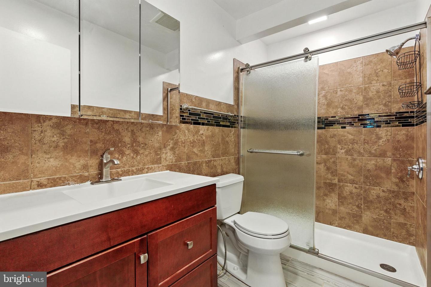 14367 N PARK CT, WOODBRIDGE, Virginia 22193, 4 Bedrooms Bedrooms, ,3 BathroomsBathrooms,Residential,For sale,14367 N PARK CT,VAPW2096204 MLS # VAPW2096204