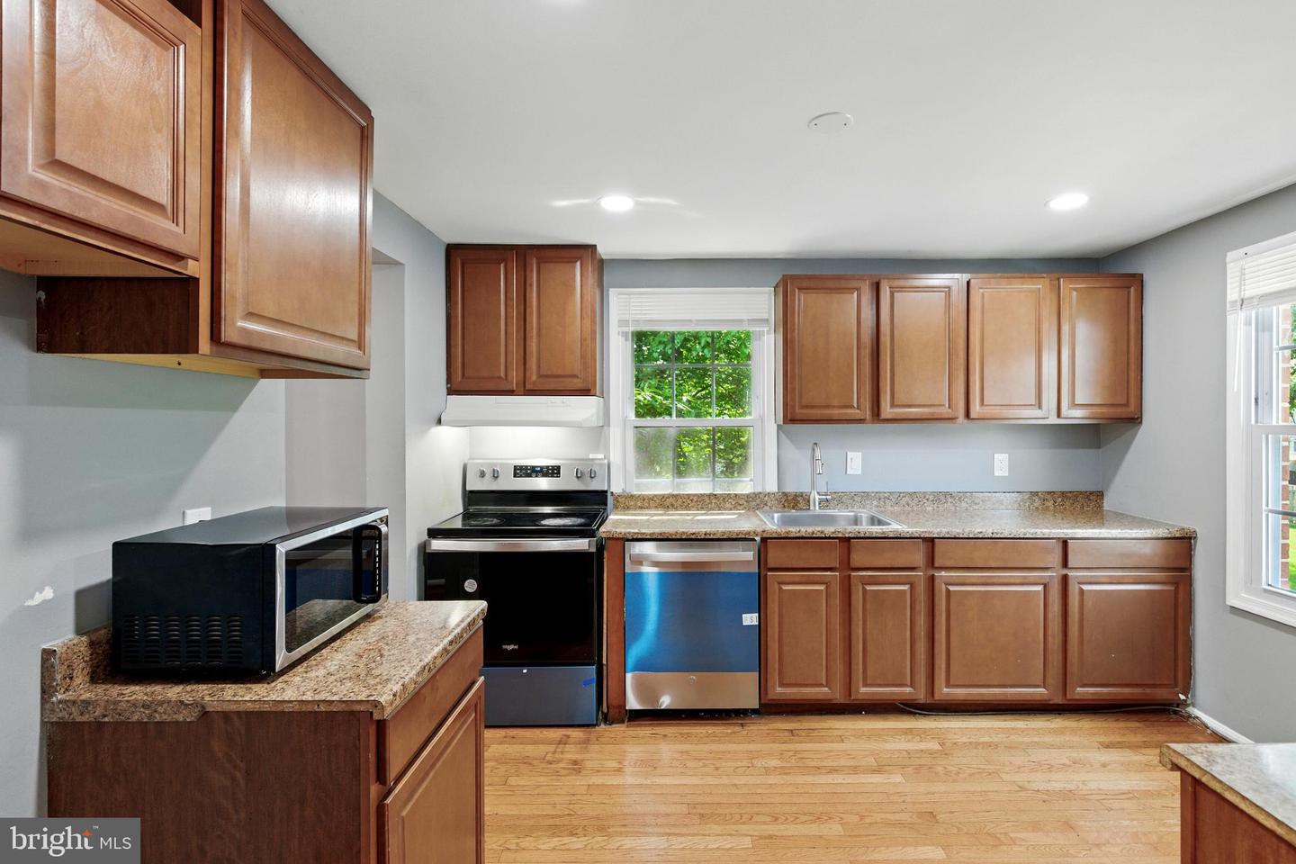 14367 N PARK CT, WOODBRIDGE, Virginia 22193, 4 Bedrooms Bedrooms, ,3 BathroomsBathrooms,Residential,For sale,14367 N PARK CT,VAPW2096204 MLS # VAPW2096204