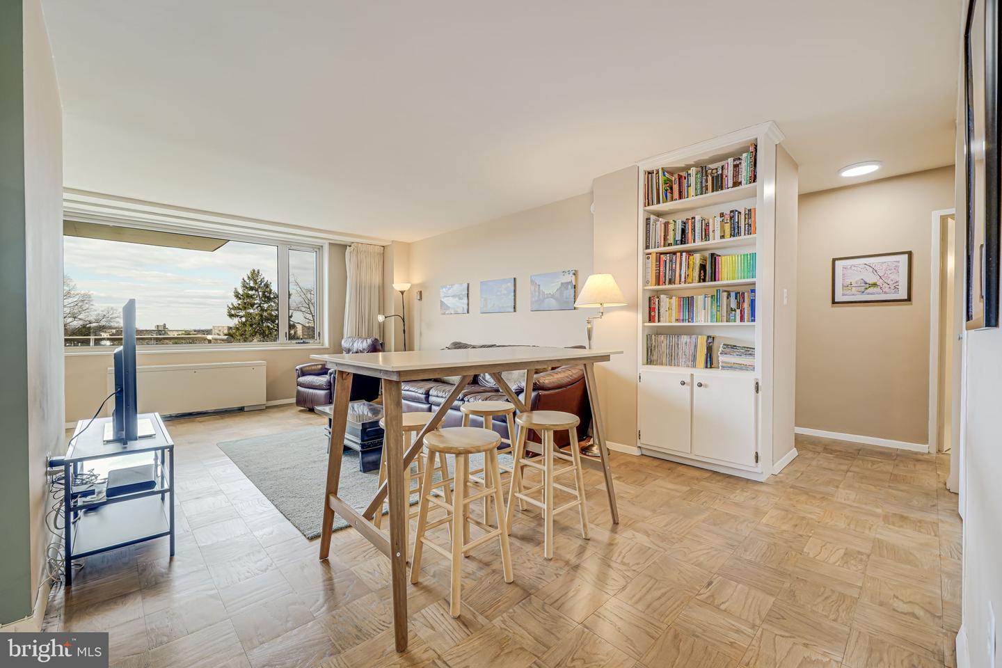 2800 WISCONSIN AVE NW #504, WASHINGTON, District Of Columbia 20007, 1 Bedroom Bedrooms, ,1 BathroomBathrooms,Residential,For sale,2800 WISCONSIN AVE NW #504,DCDC2203976 MLS # DCDC2203976