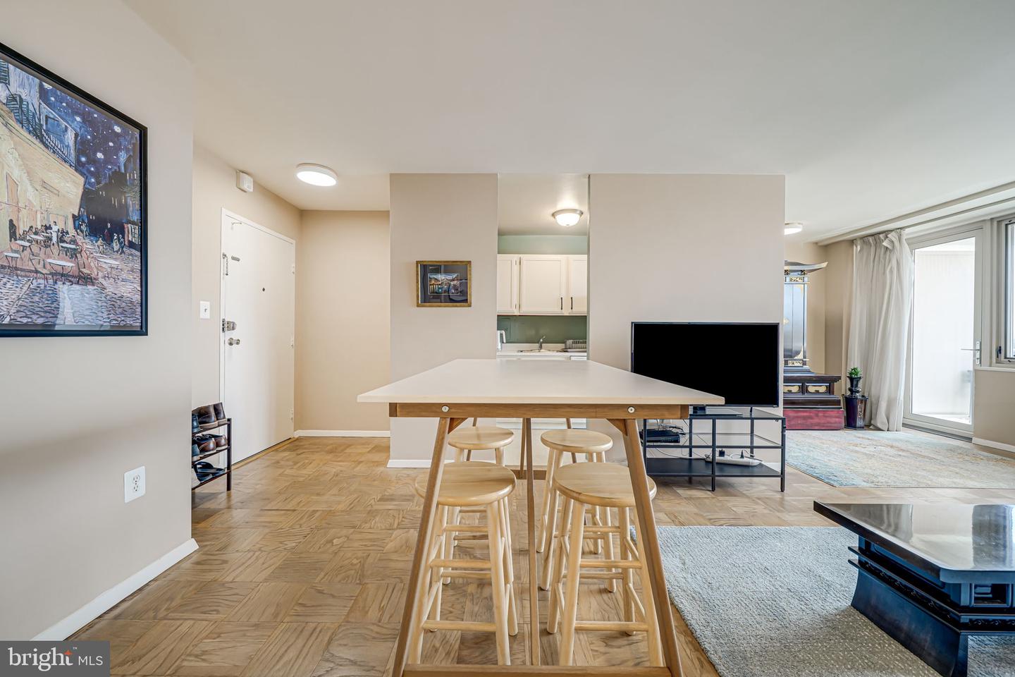 2800 WISCONSIN AVE NW #504, WASHINGTON, District Of Columbia 20007, 1 Bedroom Bedrooms, ,1 BathroomBathrooms,Residential,For sale,2800 WISCONSIN AVE NW #504,DCDC2203976 MLS # DCDC2203976