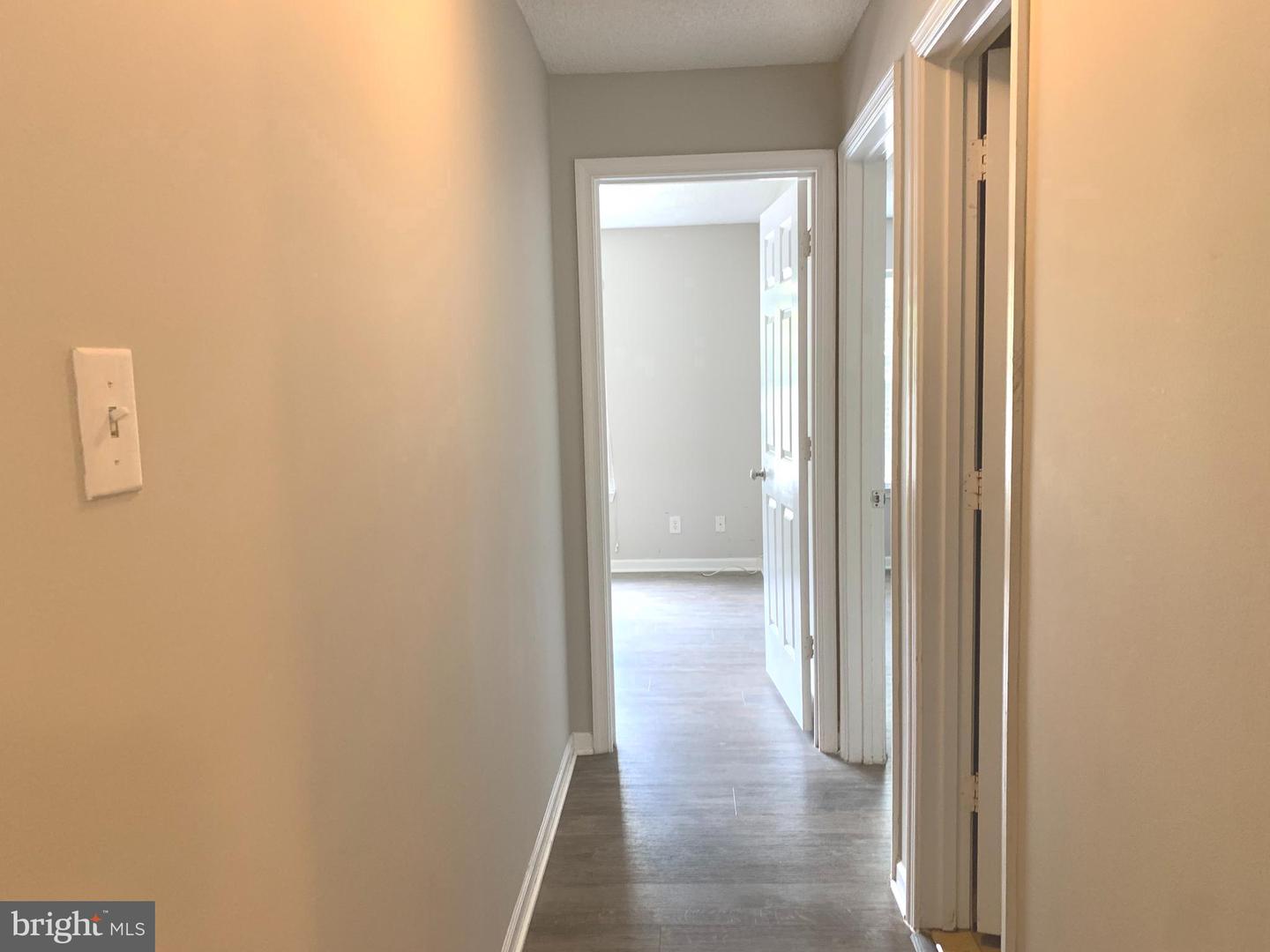 12107 GREEN LEDGE CT #202, FAIRFAX, Virginia 22033, 3 Bedrooms Bedrooms, ,2 BathroomsBathrooms,Residential,For sale,12107 GREEN LEDGE CT #202,VAFX2245238 MLS # VAFX2245238
