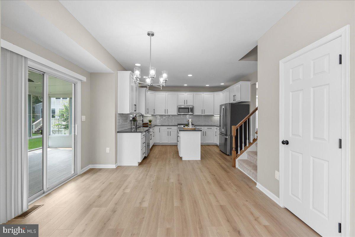 21788 REGENTS PARK CIR, STERLING, Virginia 20166, 4 Bedrooms Bedrooms, ,2 BathroomsBathrooms,Residential,For sale,21788 REGENTS PARK CIR,VALO2098696 MLS # VALO2098696