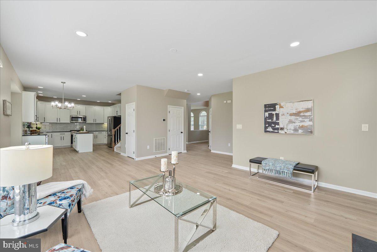 21788 REGENTS PARK CIR, STERLING, Virginia 20166, 4 Bedrooms Bedrooms, ,2 BathroomsBathrooms,Residential,For sale,21788 REGENTS PARK CIR,VALO2098696 MLS # VALO2098696