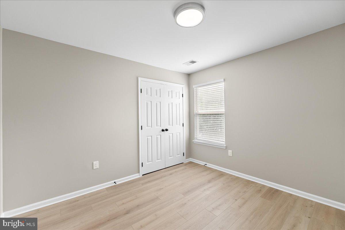 21788 REGENTS PARK CIR, STERLING, Virginia 20166, 4 Bedrooms Bedrooms, ,2 BathroomsBathrooms,Residential,For sale,21788 REGENTS PARK CIR,VALO2098696 MLS # VALO2098696