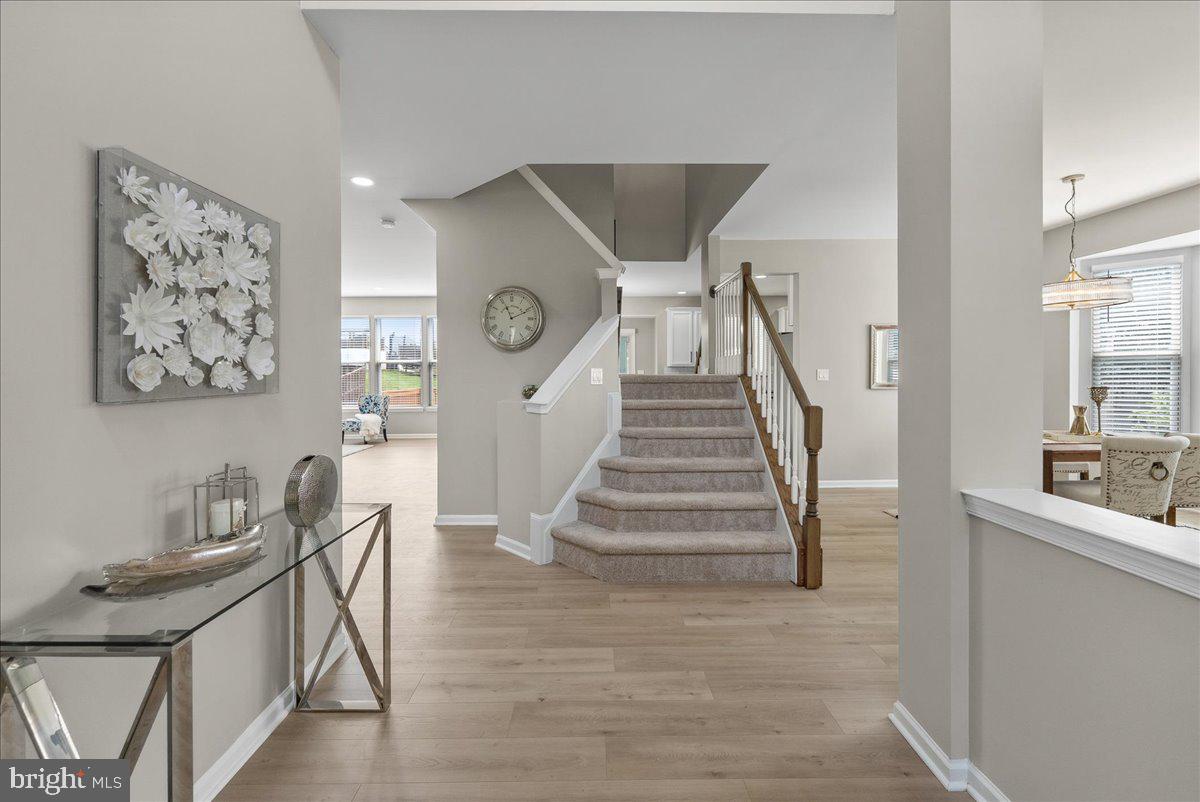 21788 REGENTS PARK CIR, STERLING, Virginia 20166, 4 Bedrooms Bedrooms, ,2 BathroomsBathrooms,Residential,For sale,21788 REGENTS PARK CIR,VALO2098696 MLS # VALO2098696