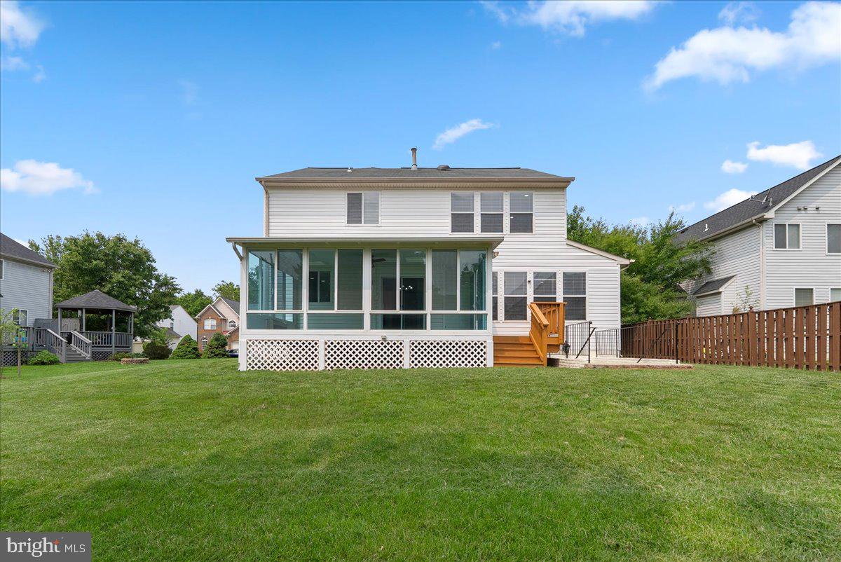 21788 REGENTS PARK CIR, STERLING, Virginia 20166, 4 Bedrooms Bedrooms, ,2 BathroomsBathrooms,Residential,For sale,21788 REGENTS PARK CIR,VALO2098696 MLS # VALO2098696
