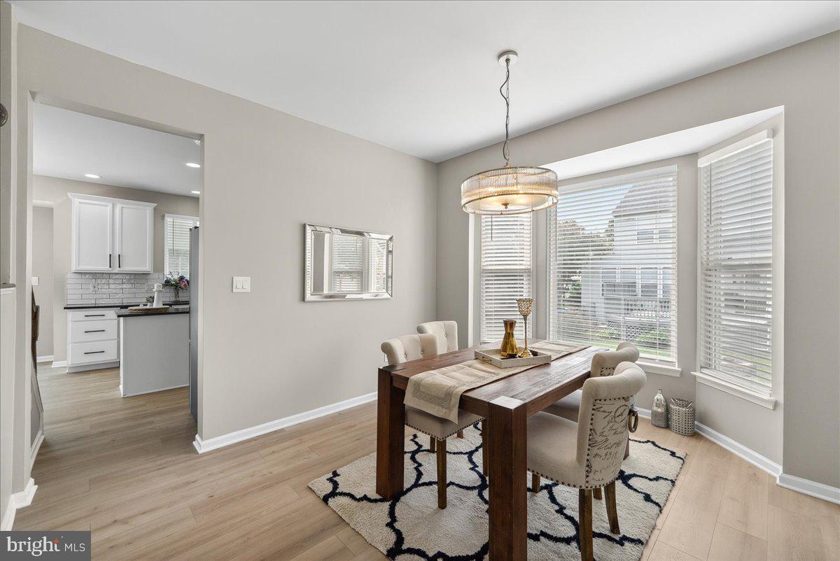 21788 REGENTS PARK CIR, STERLING, Virginia 20166, 4 Bedrooms Bedrooms, ,2 BathroomsBathrooms,Residential,For sale,21788 REGENTS PARK CIR,VALO2098696 MLS # VALO2098696