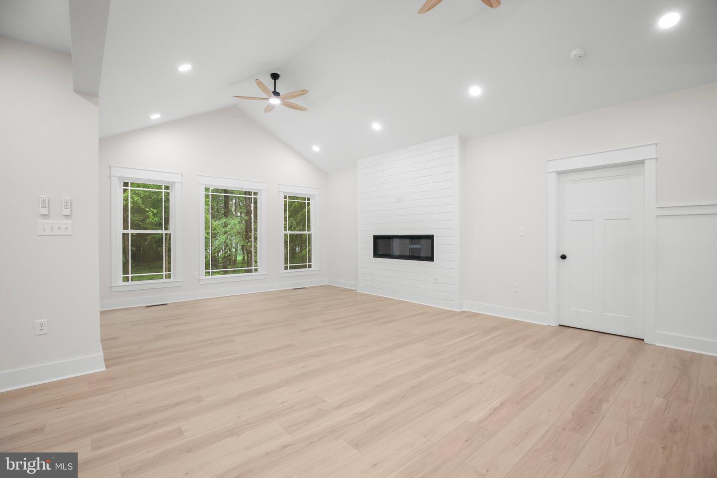 200 PROMISE LN, BUMPASS, Virginia 23024, 6 Bedrooms Bedrooms, 16 Rooms Rooms,4 BathroomsBathrooms,Residential,For sale,200 PROMISE LN,VALA2007966 MLS # VALA2007966