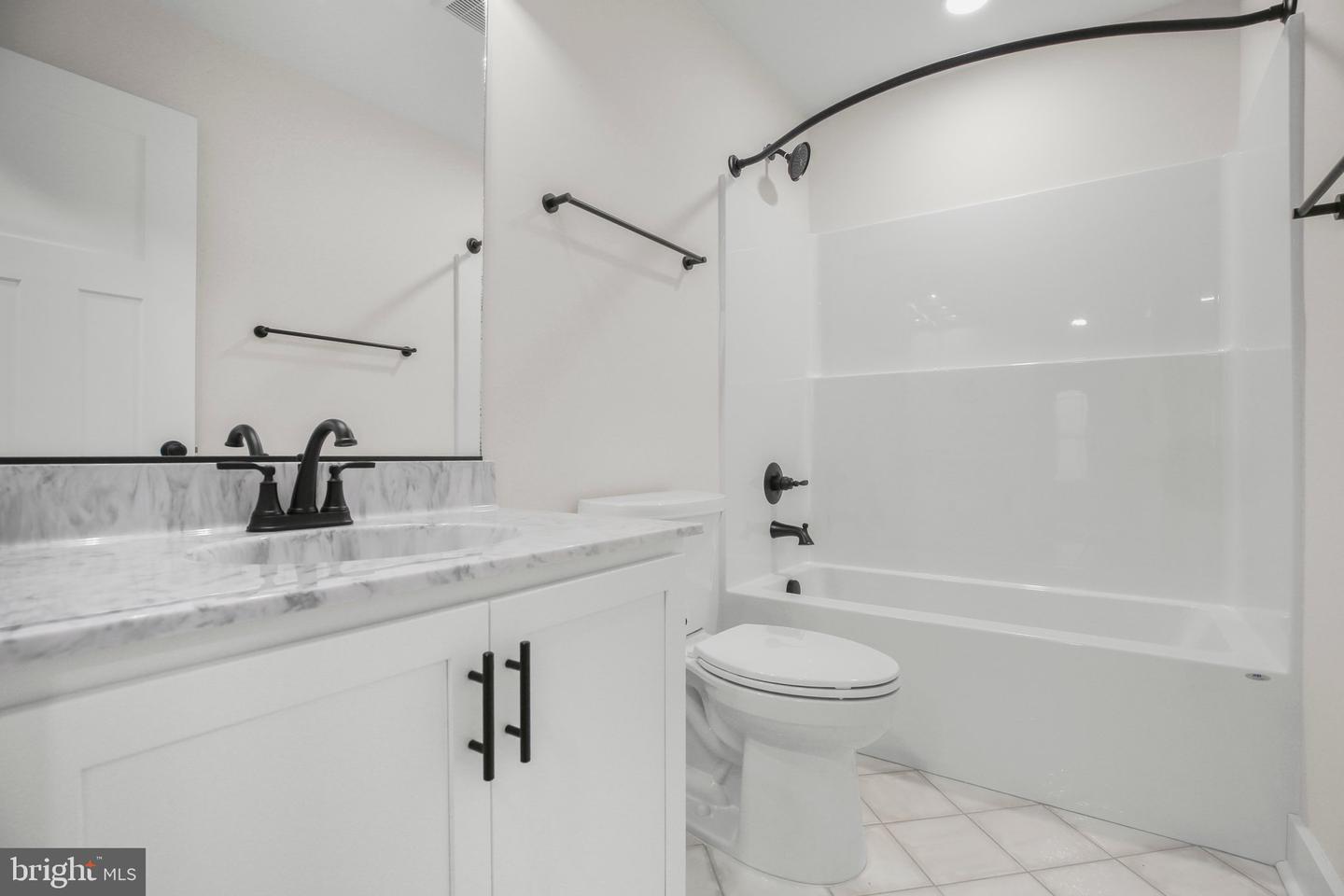 200 PROMISE LN, BUMPASS, Virginia 23024, 6 Bedrooms Bedrooms, 16 Rooms Rooms,4 BathroomsBathrooms,Residential,For sale,200 PROMISE LN,VALA2007966 MLS # VALA2007966
