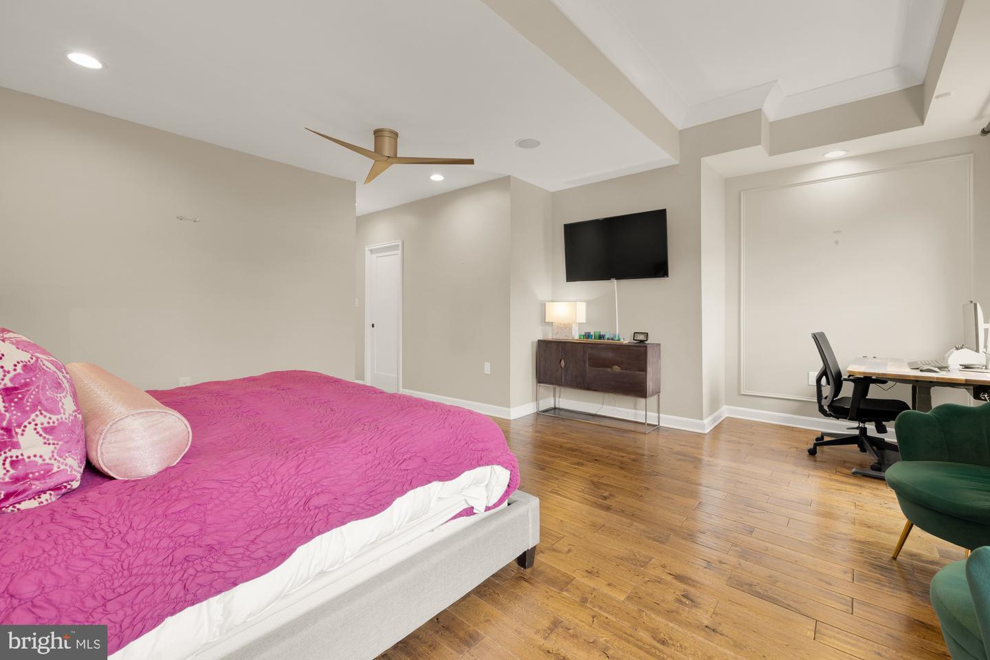 1217 CARROLLSBURG PL SW, WASHINGTON, District Of Columbia 20024, 3 Bedrooms Bedrooms, ,2 BathroomsBathrooms,Residential,For sale,1217 CARROLLSBURG PL SW,DCDC2203914 MLS # DCDC2203914