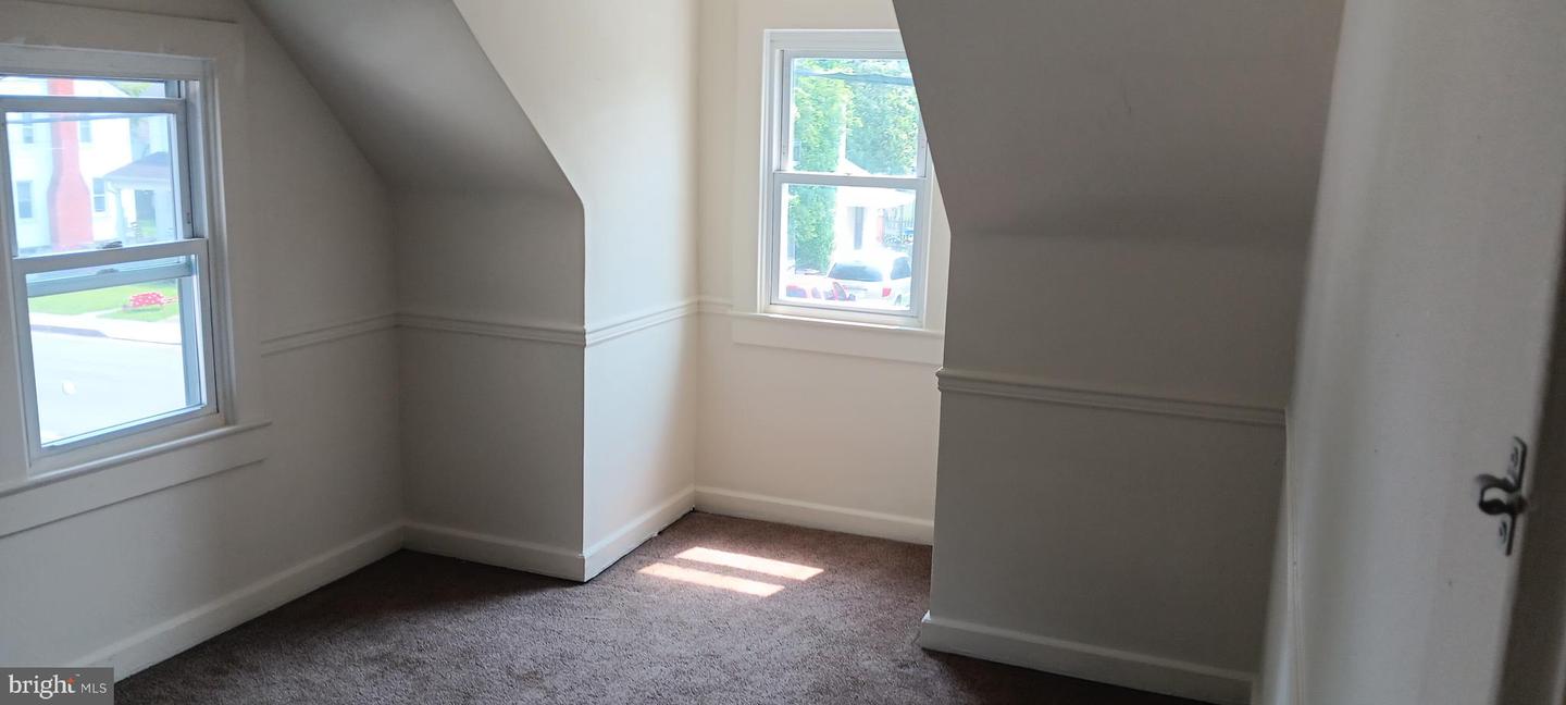 221 BOYD AVE, WINCHESTER, Virginia 22601, 3 Bedrooms Bedrooms, ,1 BathroomBathrooms,Residential,For sale,221 BOYD AVE,VAWI2007904 MLS # VAWI2007904