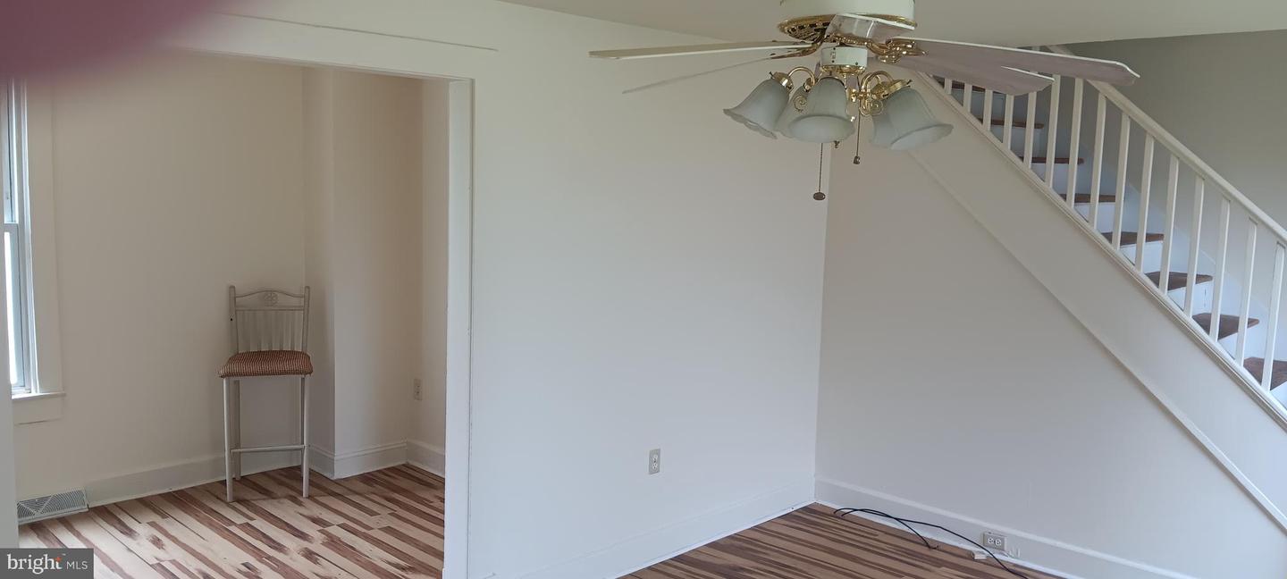 221 BOYD AVE, WINCHESTER, Virginia 22601, 3 Bedrooms Bedrooms, ,1 BathroomBathrooms,Residential,For sale,221 BOYD AVE,VAWI2007904 MLS # VAWI2007904