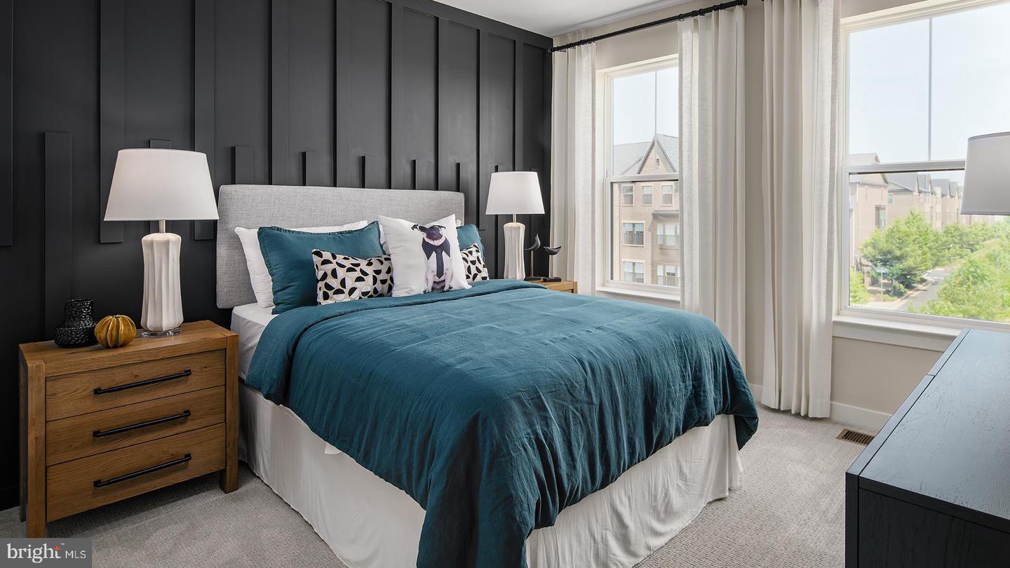 TBB CLOONGEE TER #CLARENDON, DULLES, Virginia 20166, 3 Bedrooms Bedrooms, ,2 BathroomsBathrooms,Residential,For sale,TBB CLOONGEE TER #CLARENDON,VALO2098668 MLS # VALO2098668