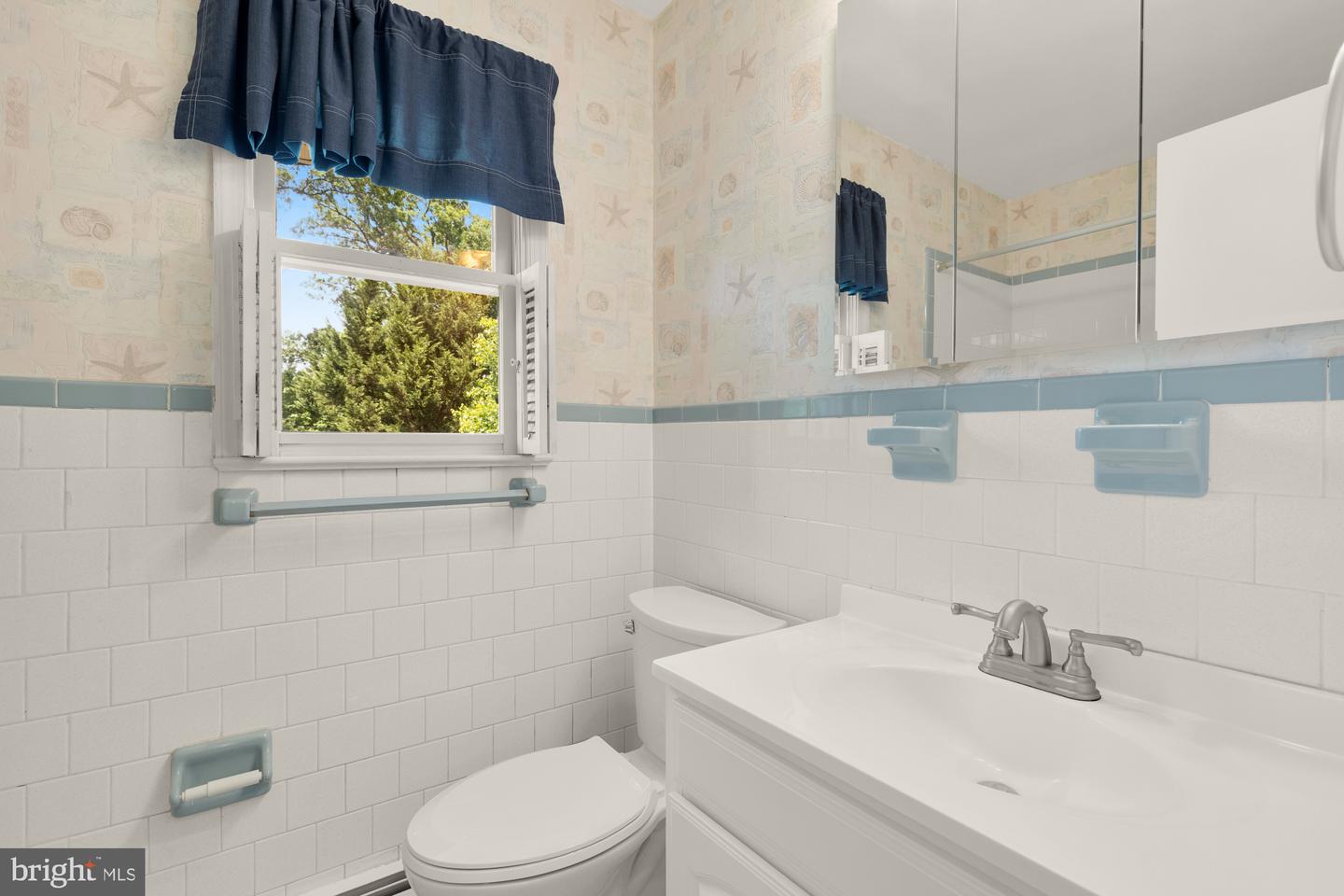 5404 NEDRA AVE, ALEXANDRIA, Virginia 22310, 5 Bedrooms Bedrooms, ,3 BathroomsBathrooms,Residential,For sale,5404 NEDRA AVE,VAFX2245244 MLS # VAFX2245244