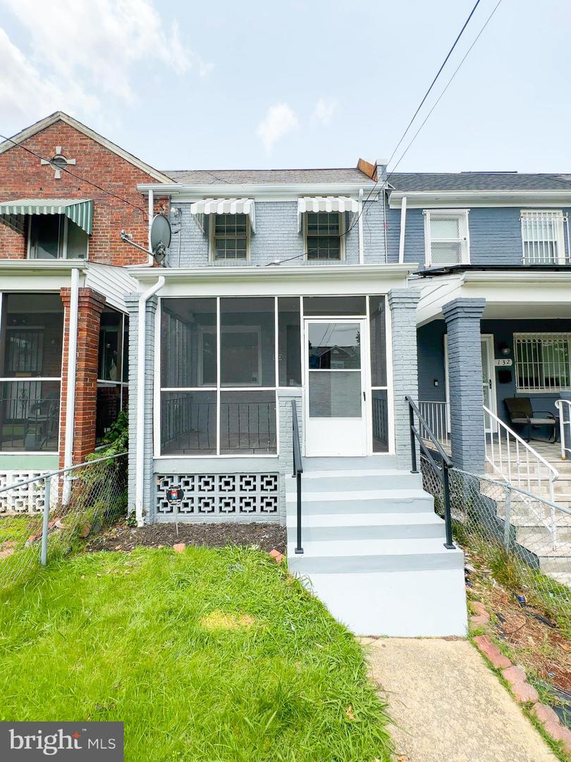130 36TH ST NE, WASHINGTON, District Of Columbia 20019, 3 Bedrooms Bedrooms, ,2 BathroomsBathrooms,Residential,For sale,130 36TH ST NE,DCDC2204002 MLS # DCDC2204002