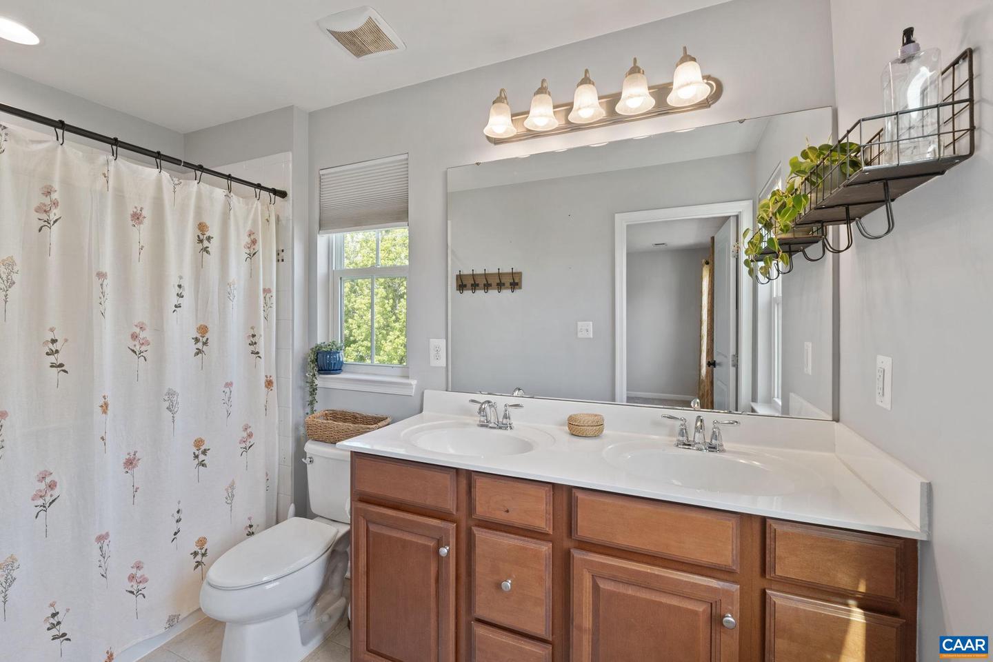 1692 WICKHAM WAY, CHARLOTTESVILLE, Virginia 22901, 4 Bedrooms Bedrooms, ,2 BathroomsBathrooms,Residential,For sale,1692 WICKHAM WAY,665332 MLS # 665332