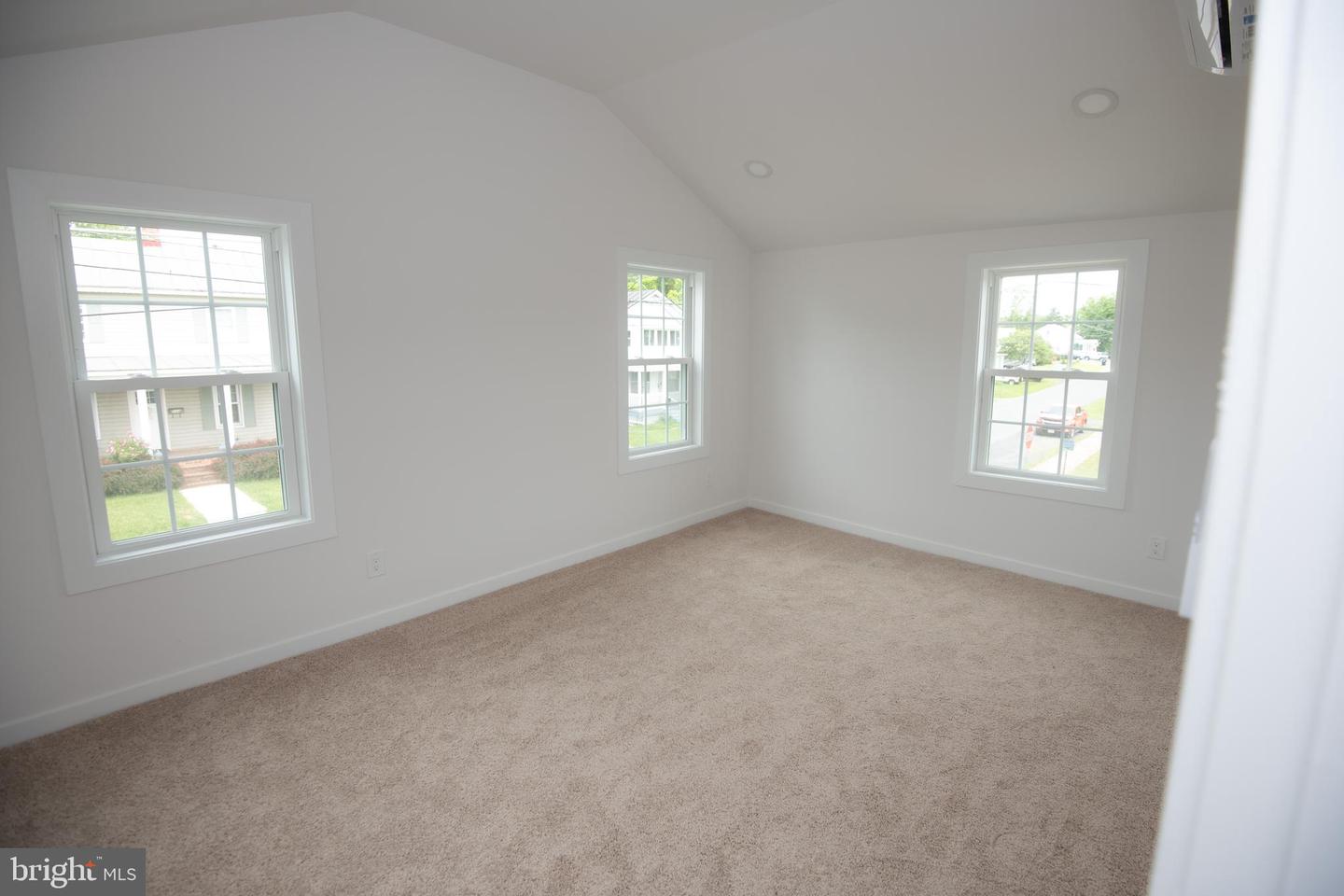 507 ASH ST, STRASBURG, Virginia 22657, 3 Bedrooms Bedrooms, ,2 BathroomsBathrooms,Residential,For sale,507 ASH ST,VASH2011636 MLS # VASH2011636