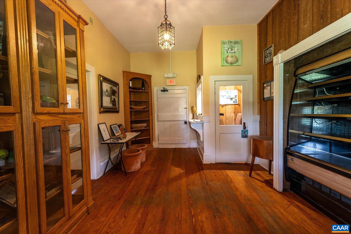 325 FACTORY OUTLET DR, MAX MEADOWS, Virginia 24360, 5 Bedrooms Bedrooms, ,3 BathroomsBathrooms,Residential,For sale,325 FACTORY OUTLET DR,665339 MLS # 665339