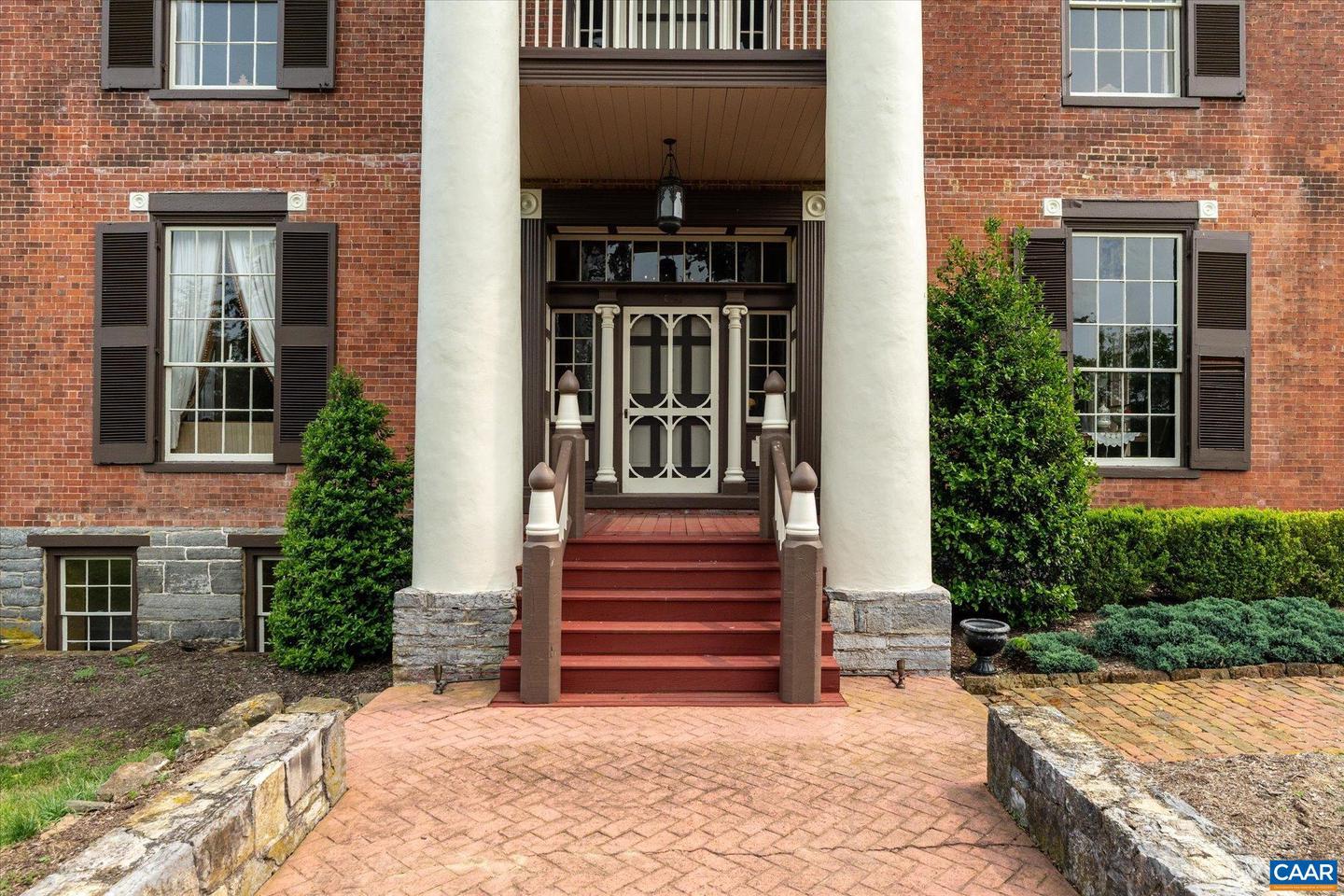 325 FACTORY OUTLET DR, MAX MEADOWS, Virginia 24360, 5 Bedrooms Bedrooms, ,3 BathroomsBathrooms,Residential,For sale,325 FACTORY OUTLET DR,665339 MLS # 665339