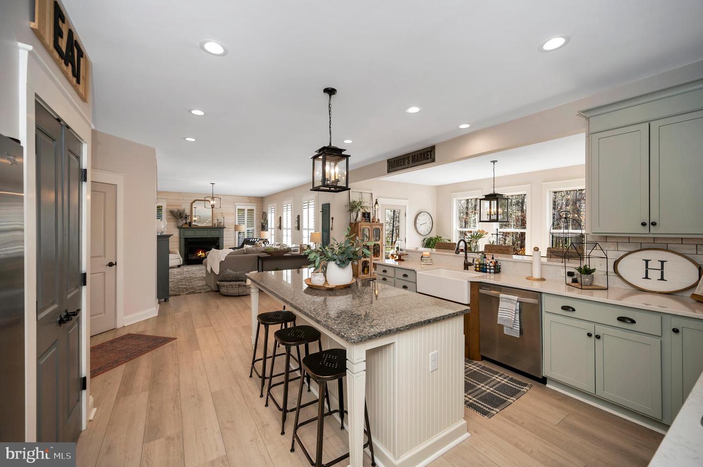 11001 WATERSTONE PL, SPOTSYLVANIA, Virginia 22551, 5 Bedrooms Bedrooms, ,4 BathroomsBathrooms,Residential,For sale,11001 WATERSTONE PL,VASP2033666 MLS # VASP2033666