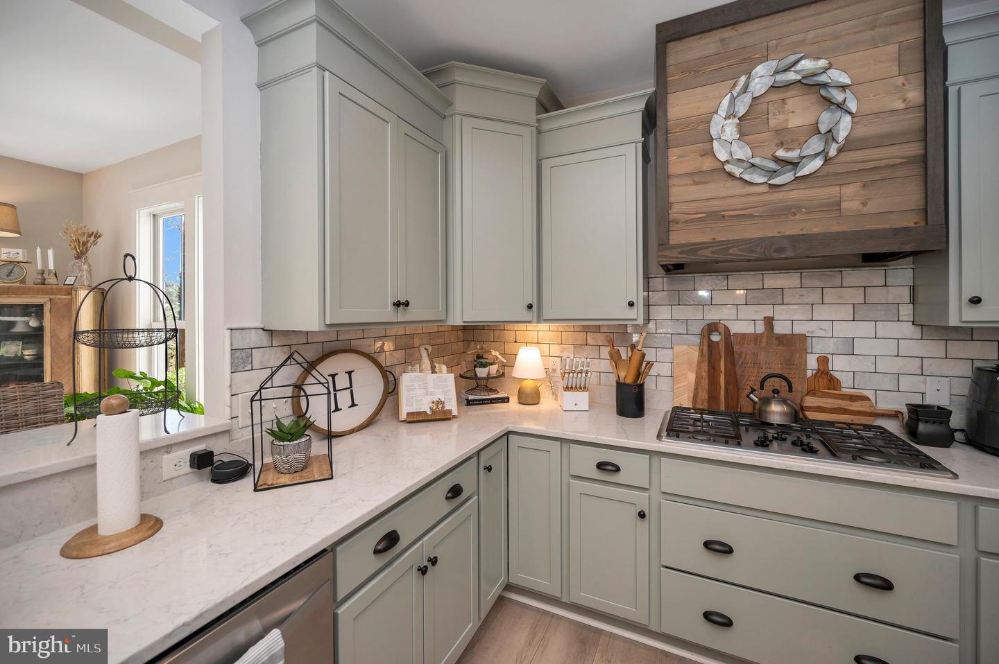11001 WATERSTONE PL, SPOTSYLVANIA, Virginia 22551, 5 Bedrooms Bedrooms, ,4 BathroomsBathrooms,Residential,For sale,11001 WATERSTONE PL,VASP2033666 MLS # VASP2033666