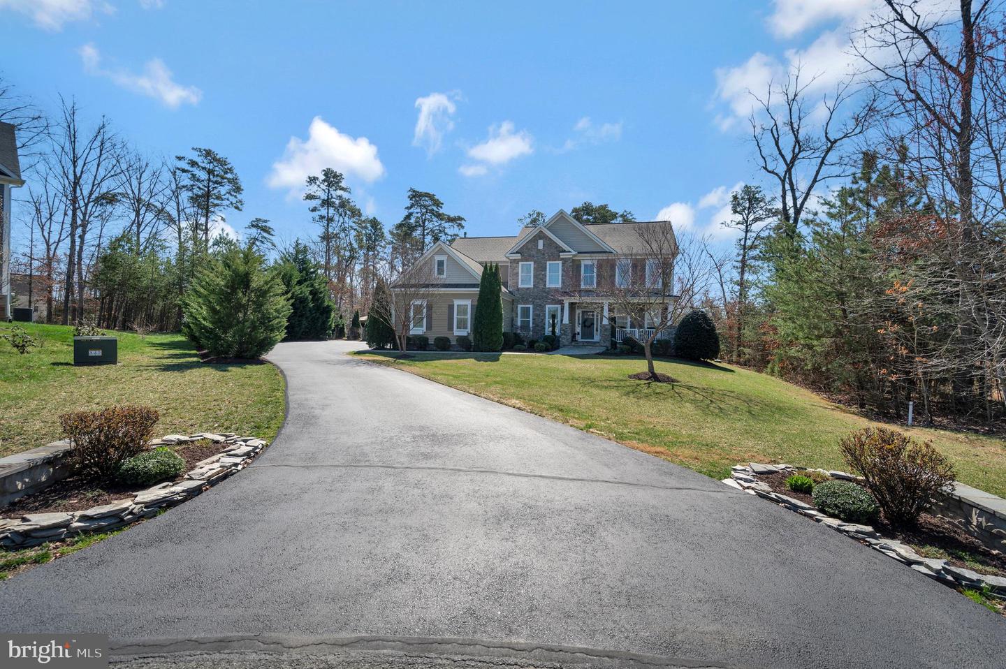 11001 WATERSTONE PL, SPOTSYLVANIA, Virginia 22551, 5 Bedrooms Bedrooms, ,4 BathroomsBathrooms,Residential,For sale,11001 WATERSTONE PL,VASP2033666 MLS # VASP2033666