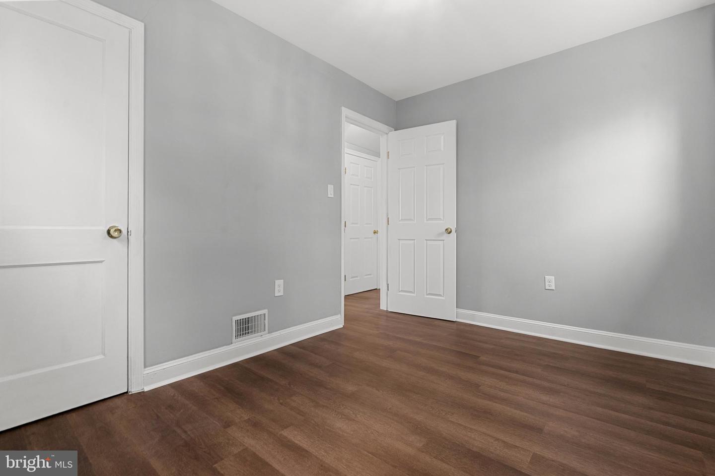 140 WILMINGTON PL SE, WASHINGTON, District Of Columbia 20032, 4 Bedrooms Bedrooms, ,2 BathroomsBathrooms,Residential,For sale,140 WILMINGTON PL SE,DCDC2204040 MLS # DCDC2204040