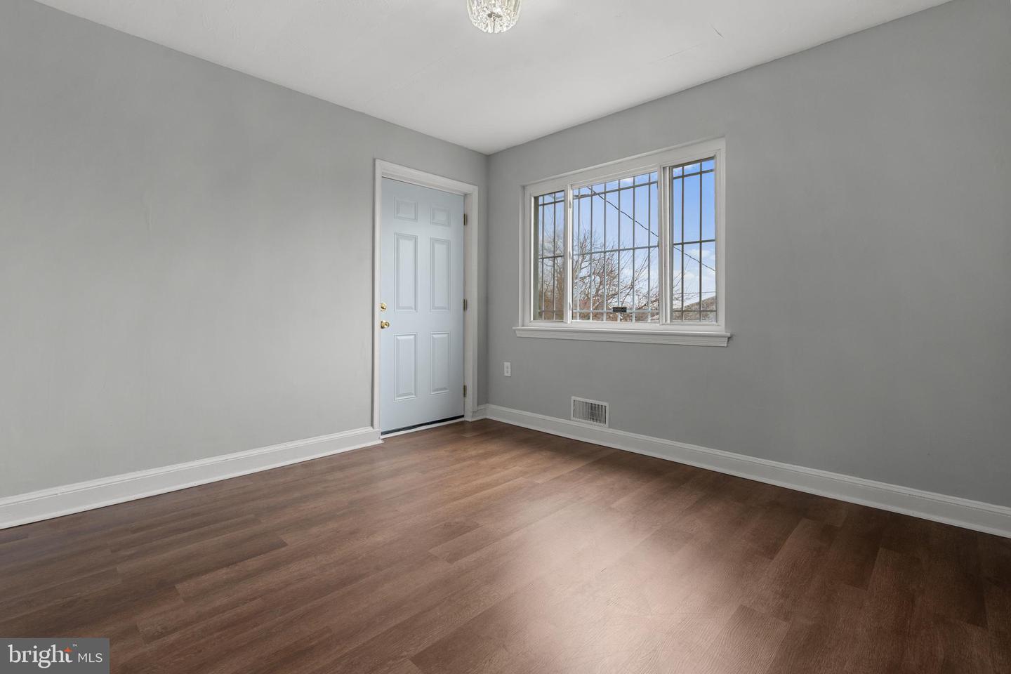 140 WILMINGTON PL SE, WASHINGTON, District Of Columbia 20032, 4 Bedrooms Bedrooms, ,2 BathroomsBathrooms,Residential,For sale,140 WILMINGTON PL SE,DCDC2204040 MLS # DCDC2204040