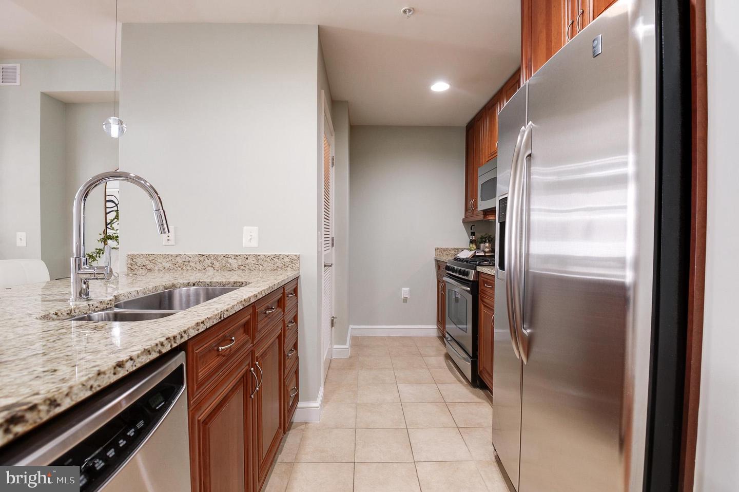 11990 MARKET ST #1404, RESTON, Virginia 20190, 2 Bedrooms Bedrooms, ,2 BathroomsBathrooms,Residential,For sale,11990 MARKET ST #1404,VAFX2245356 MLS # VAFX2245356